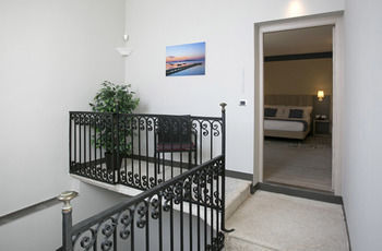 Map Holiday Residence ตราปานี ภายนอก รูปภาพ